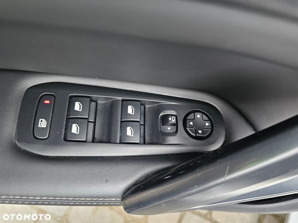 Peugeot 308 e-HDi 115 Stop & Start Allure - 26
