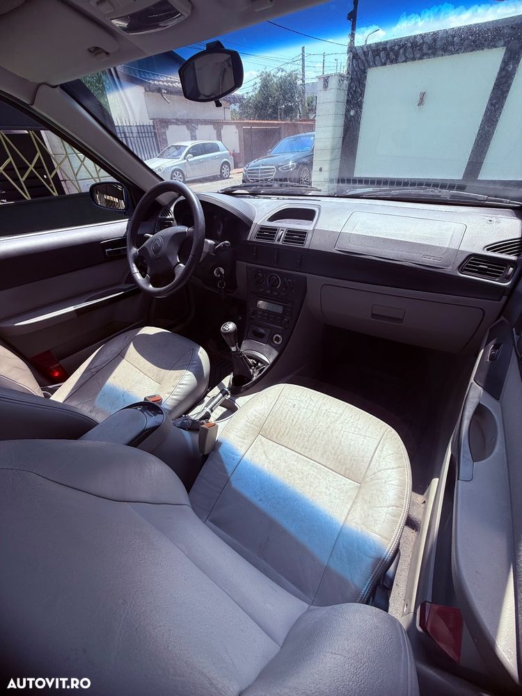 Geely Ex5 - 5