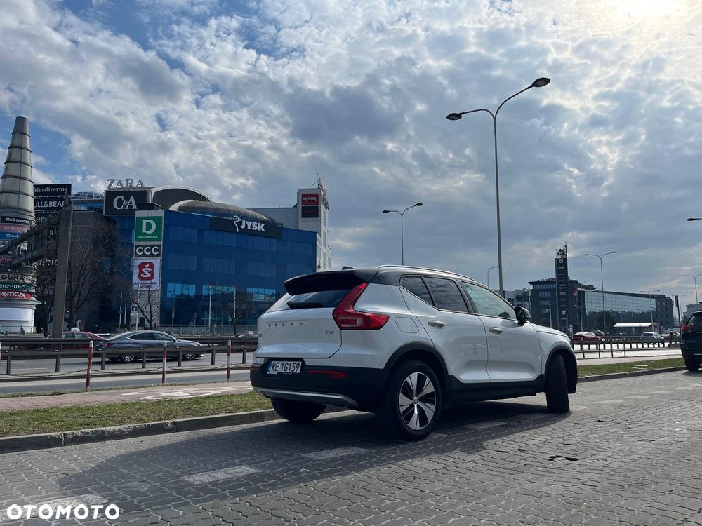Volvo XC 40 T3 Momentum Pro - 5