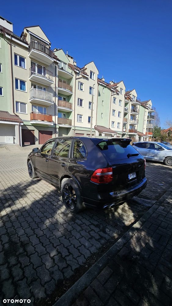 Porsche Cayenne Tiptronic S GTS - 7
