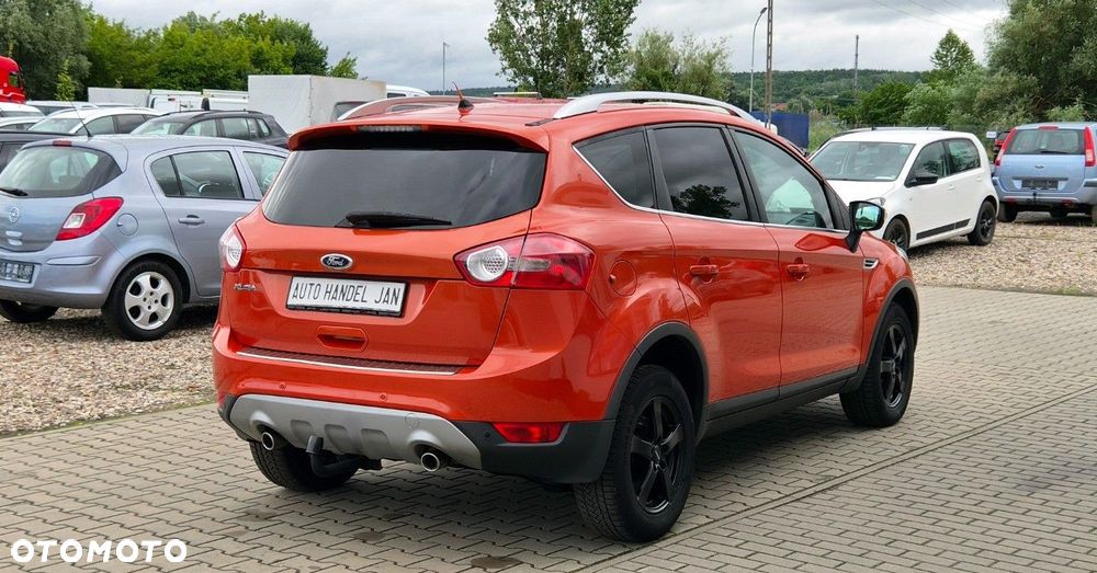 Ford Kuga - 12