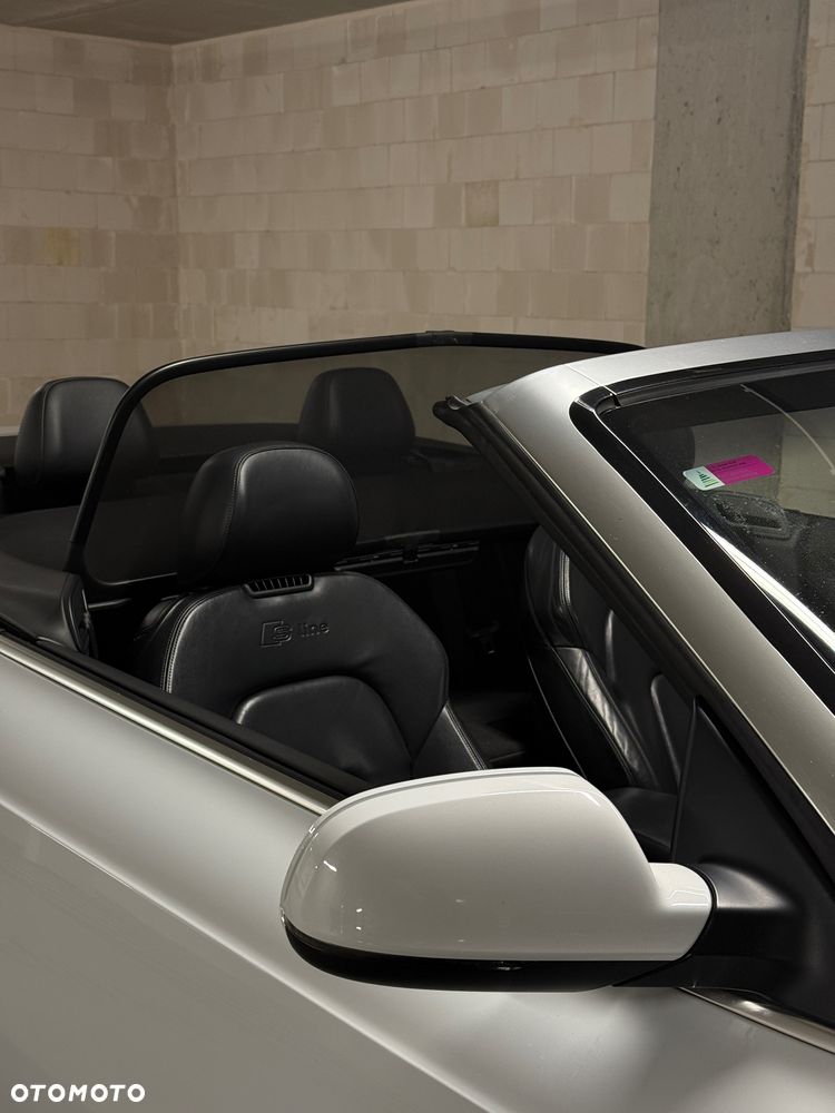 Audi A5 Cabrio 2.0 TFSI quattro S tronic - 15