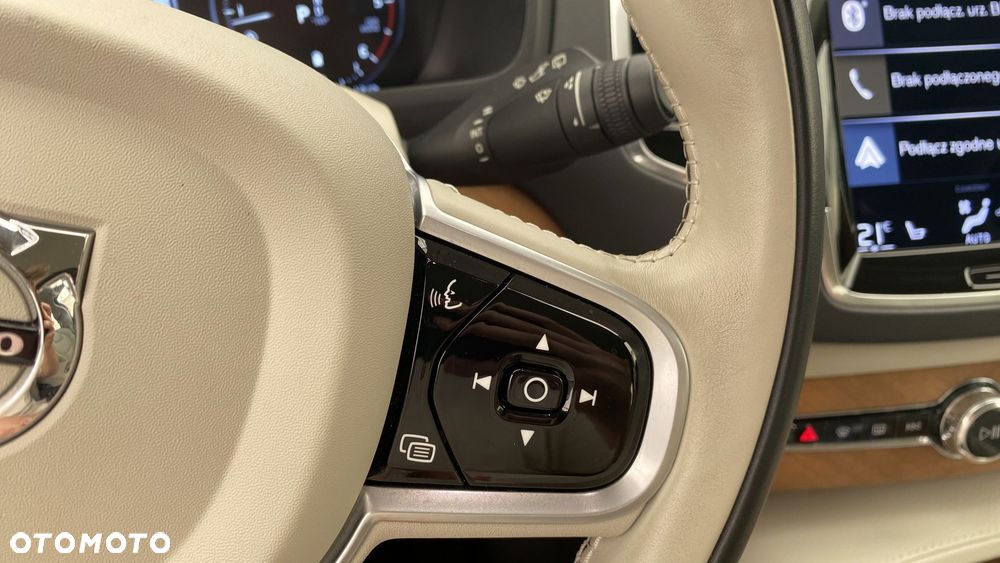 Volvo XC 90 B5 D AWD Inscription - 21