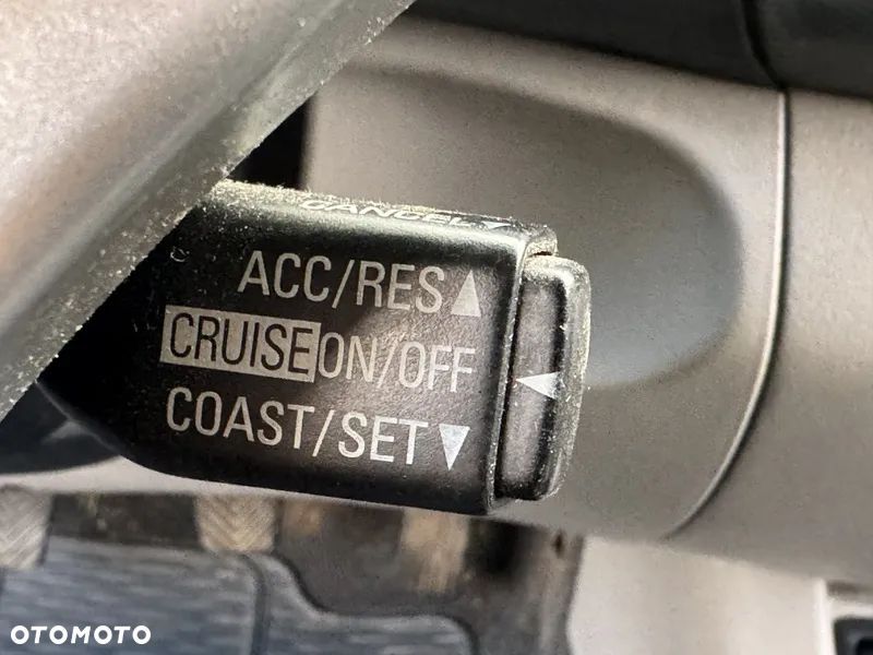 Mitsubishi L200 Pick Up 4x4 DPF Intense Club Cab - 15