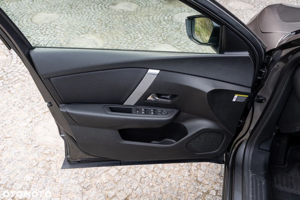 Citroën C4X 1.2 PureTech Shine Pack S&S EAT8 - 21