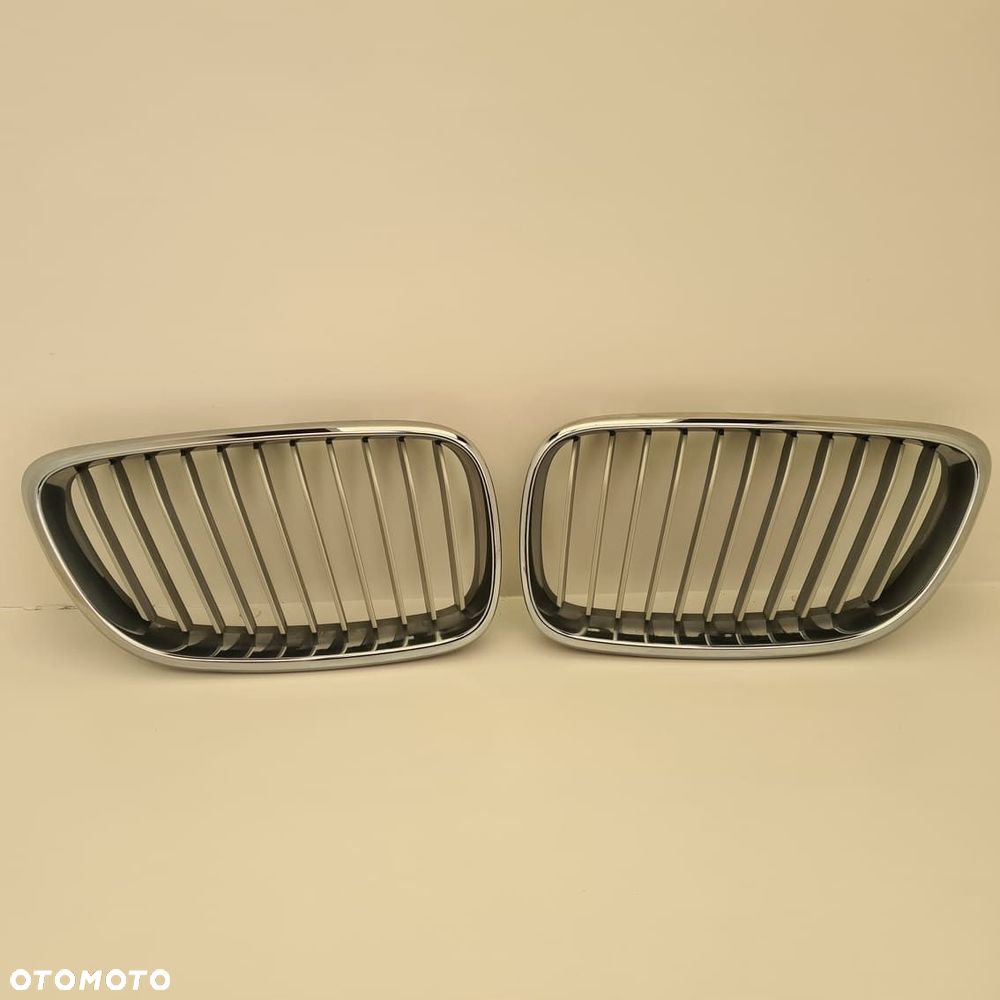 atrapa grill nerki bmw f22 f23 lewa prawa - 1