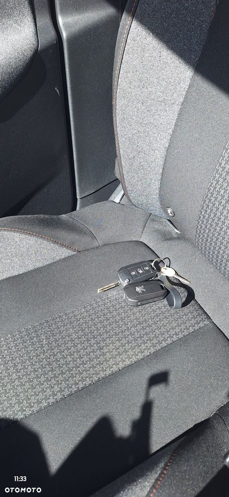 Peugeot 3008 1.6 BlueHDi Allure S&S - 10