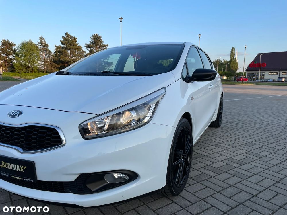 Kia Ceed 1.4 CVVT Attract - 3