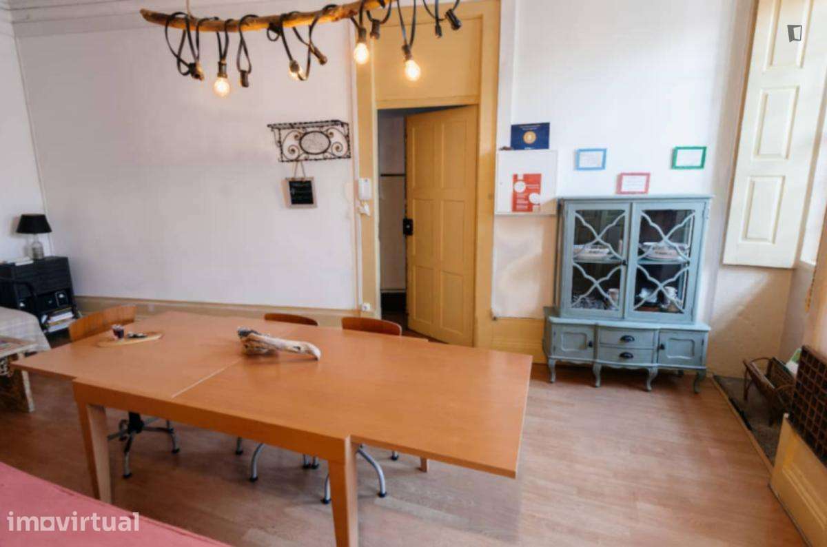 Apartamento com 2 quartos - localizado em Santo Ildefonso Porto - Grande imagem: 2/10