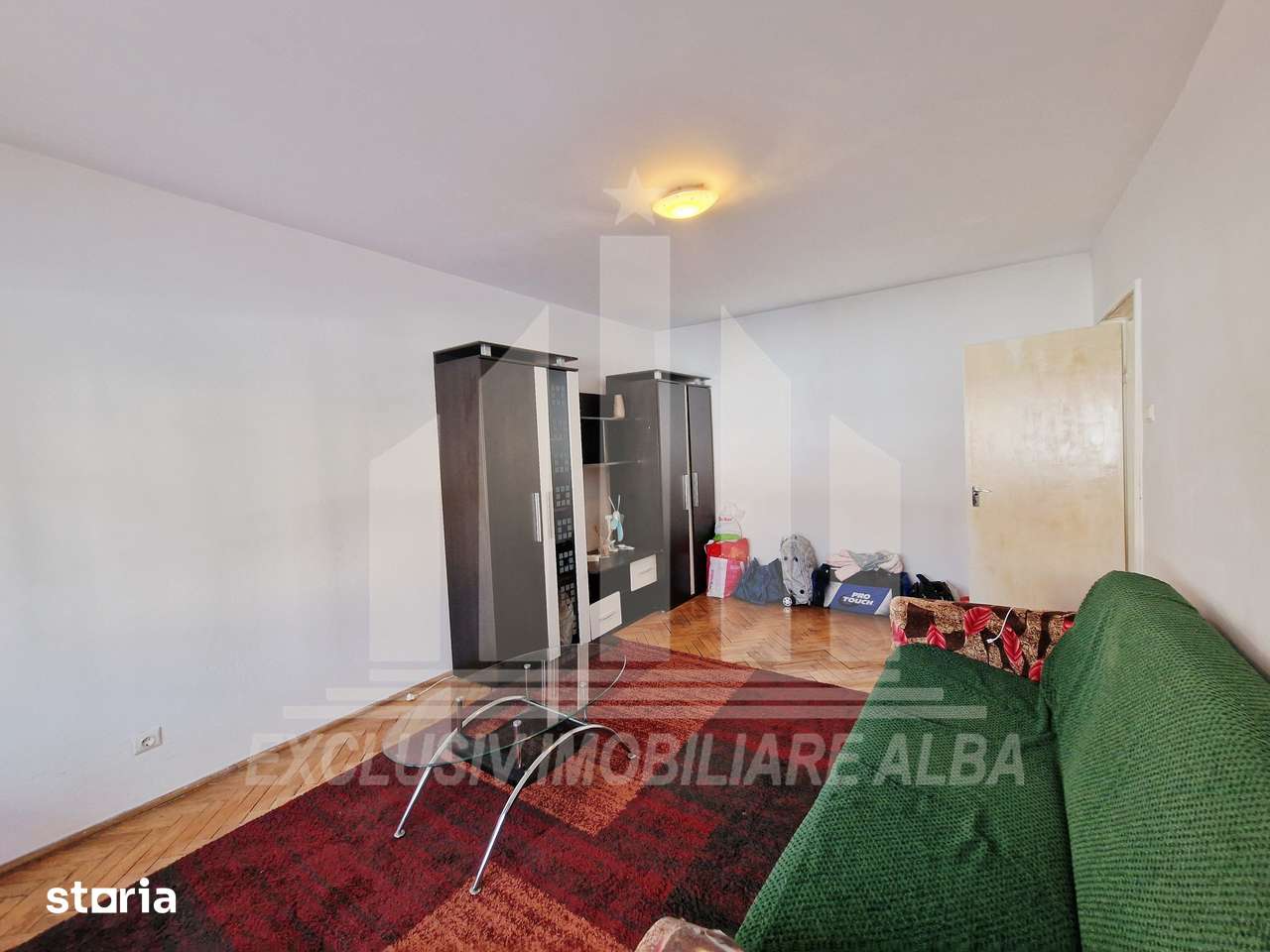 Apartament 3 camere decomandate | 63 mp | Etaj 1 | Cetate — fotografia 3