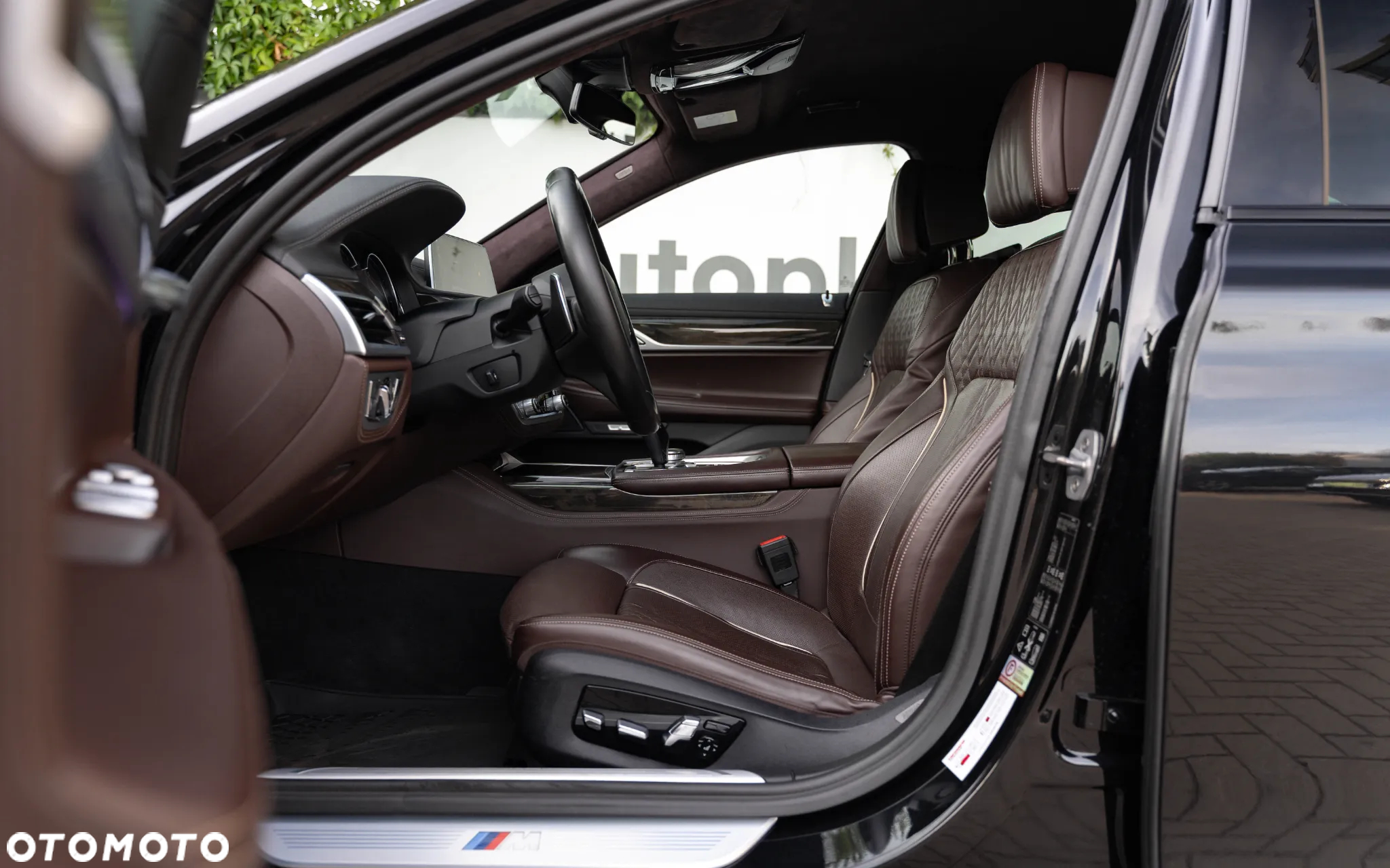 BMW Seria 7 730Ld xDrive - 34