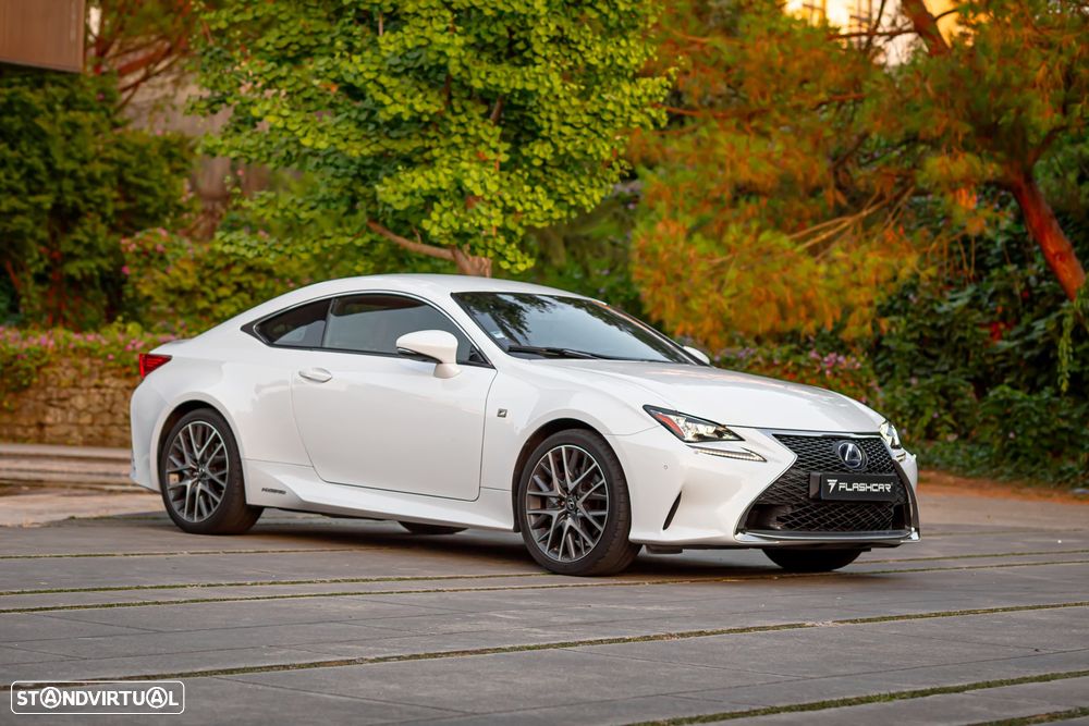 Lexus RC 300h F Sport+ - 15