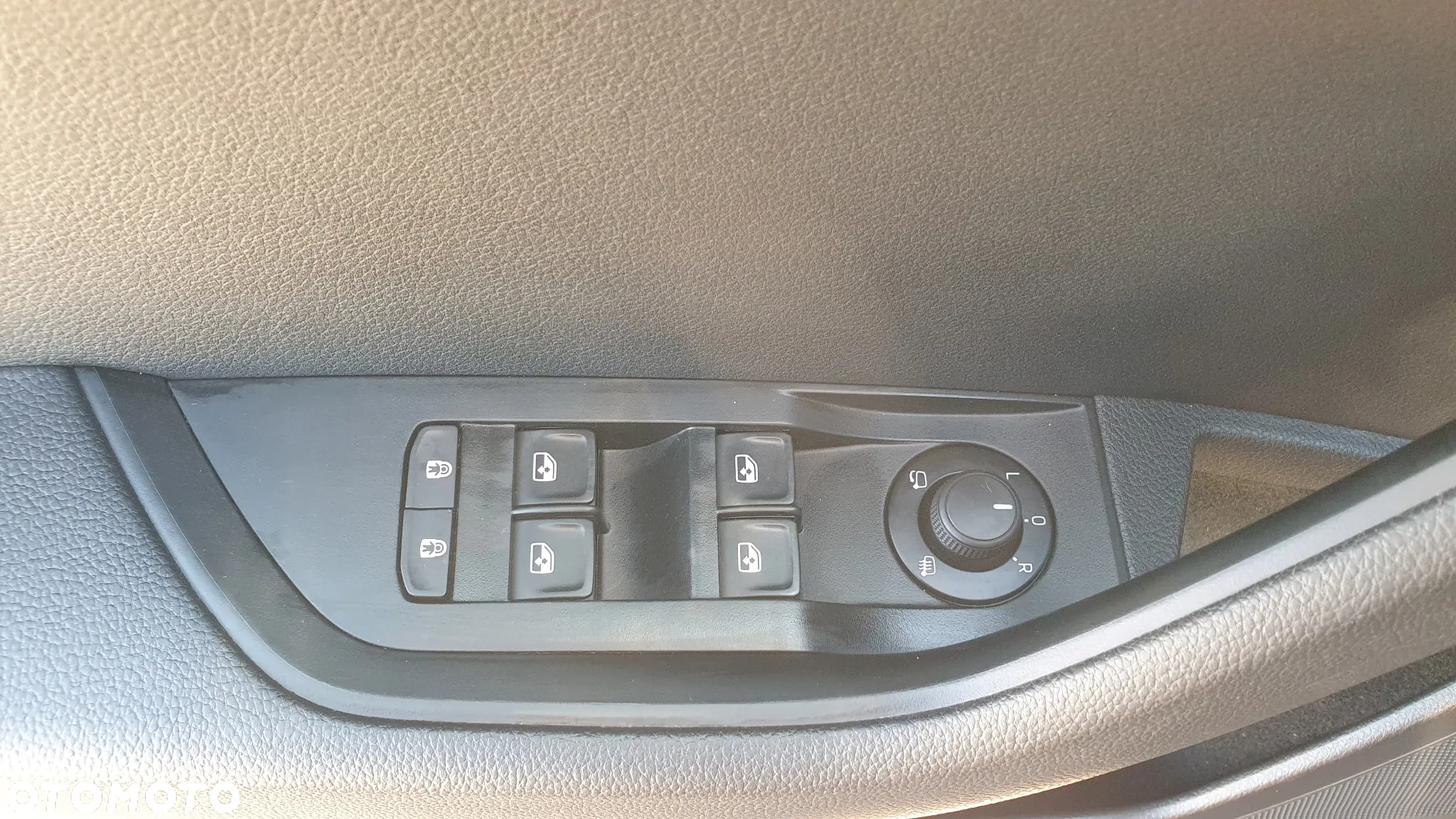 Skoda Superb 1.5 TSI Ambition - 11