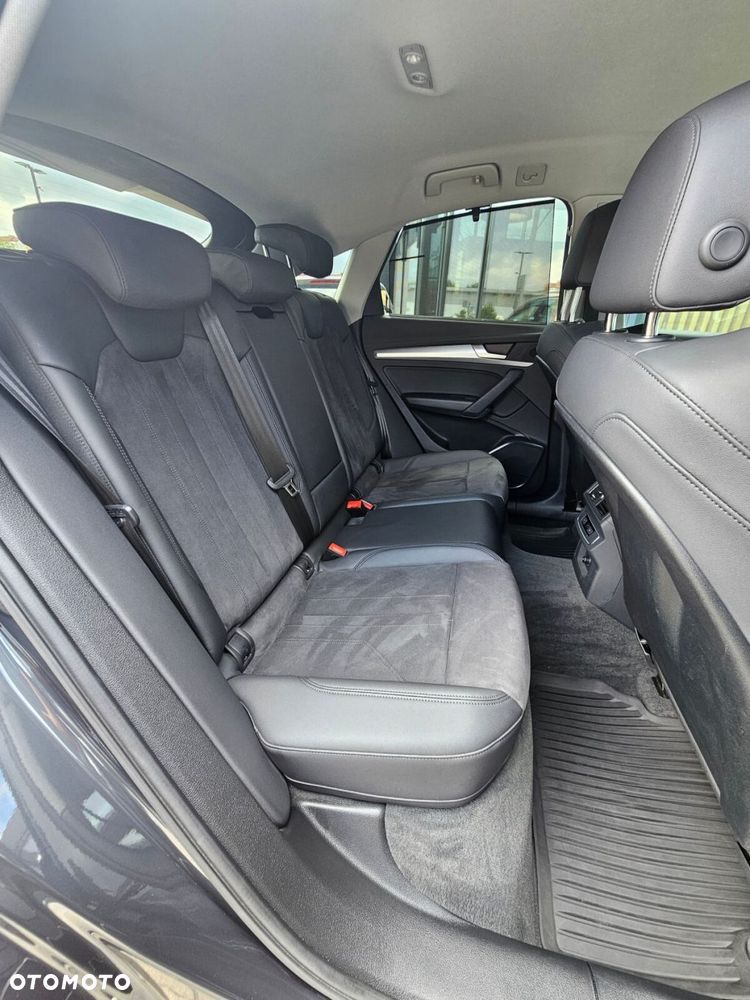 Audi Q5 Sportback - 36