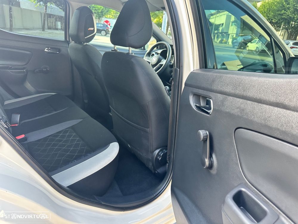Nissan Micra 0.9 IG-T BOSE Limited Edition S/S - 32