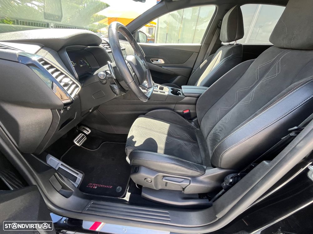 DS DS7 Crossback E-Tense Performance Line EAT8 - 30