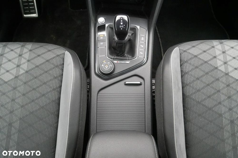 Volkswagen Tiguan 2.0 TSI 4Mot R-Line DSG - 11