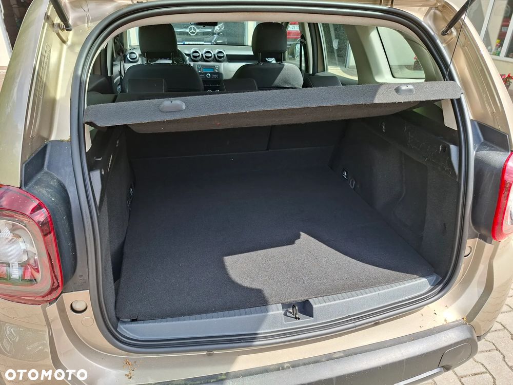 Dacia Duster 1.5 Blue dCi Essential 4WD - 19