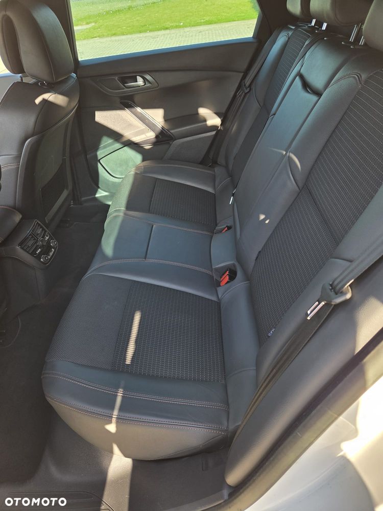 Peugeot 508 RXH 2.0 HDi HYbrid4 - 7
