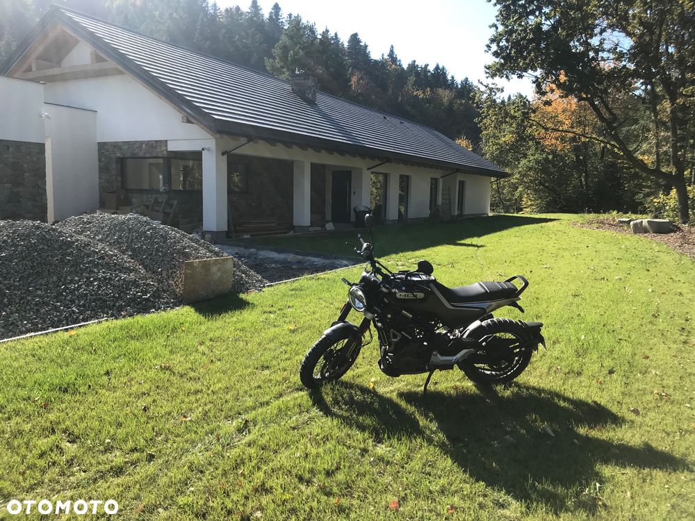 Husqvarna Svartpilen - 4