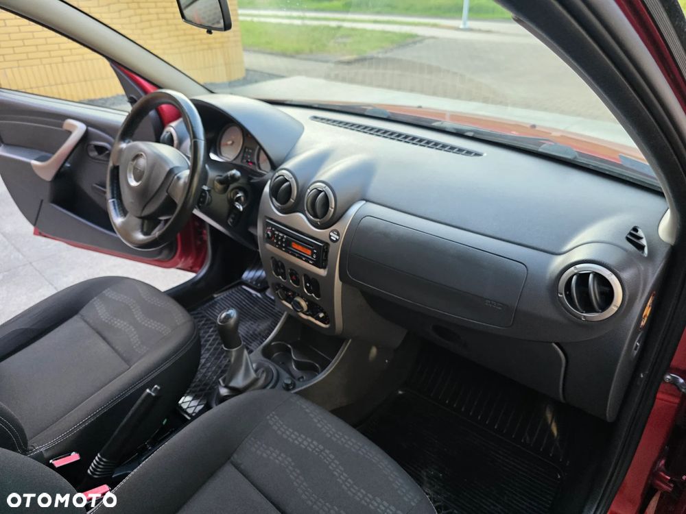 Dacia Sandero Stepway - 12