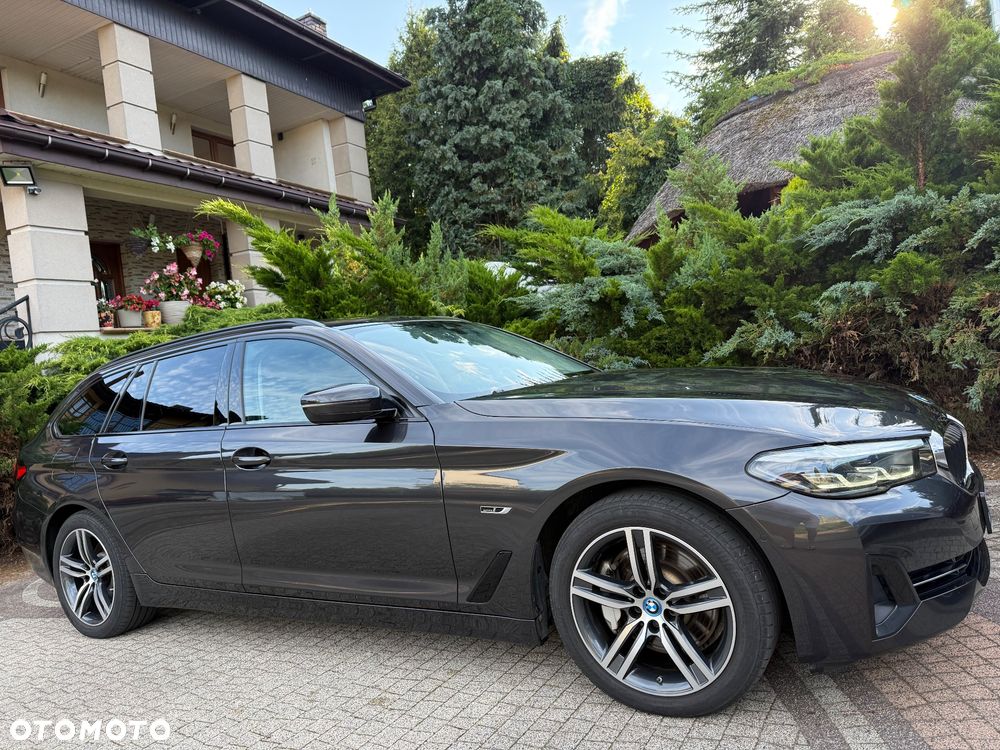 BMW Seria 5 530e xDrive Luxury Line sport - 21