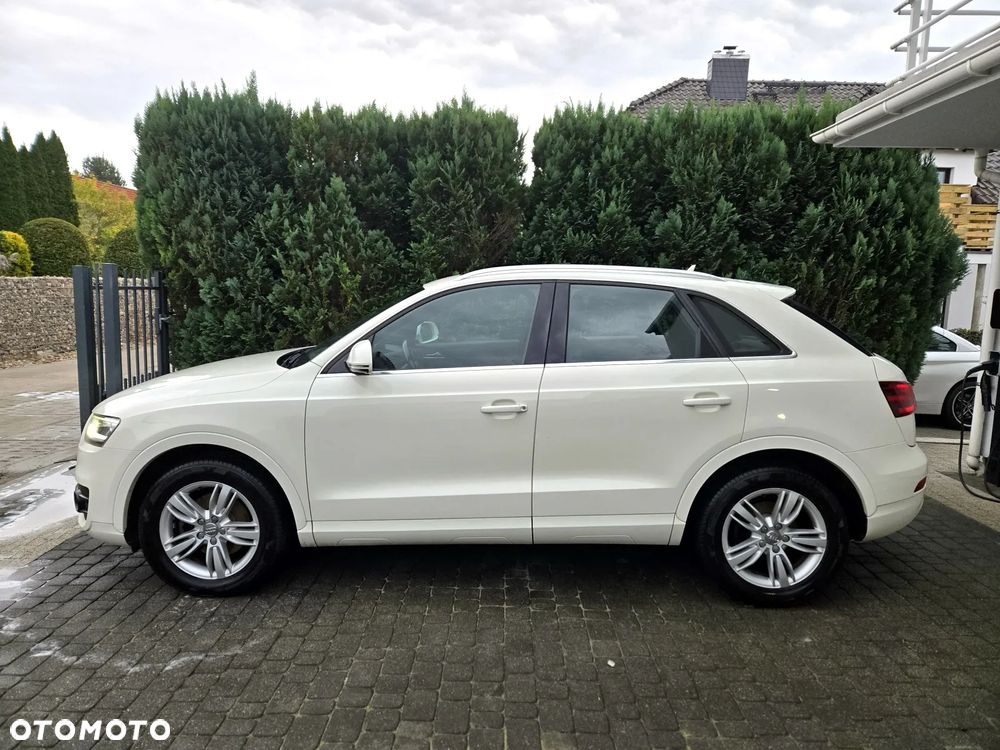Audi Q3 2012 photo 4