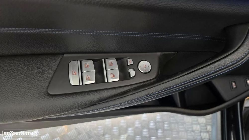 BMW 530 e Pack M - 39