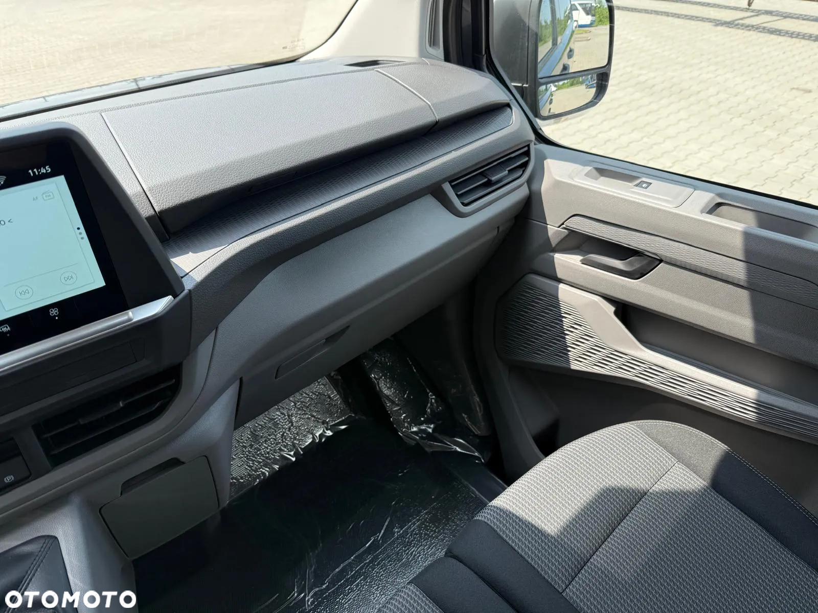 Volkswagen Transporter T7 - 23