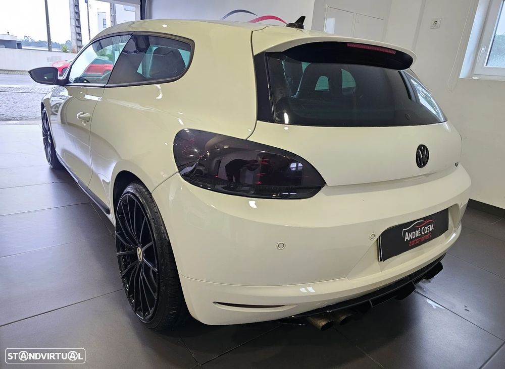 VW Scirocco 2.0 TFSi Sport DSG - 5