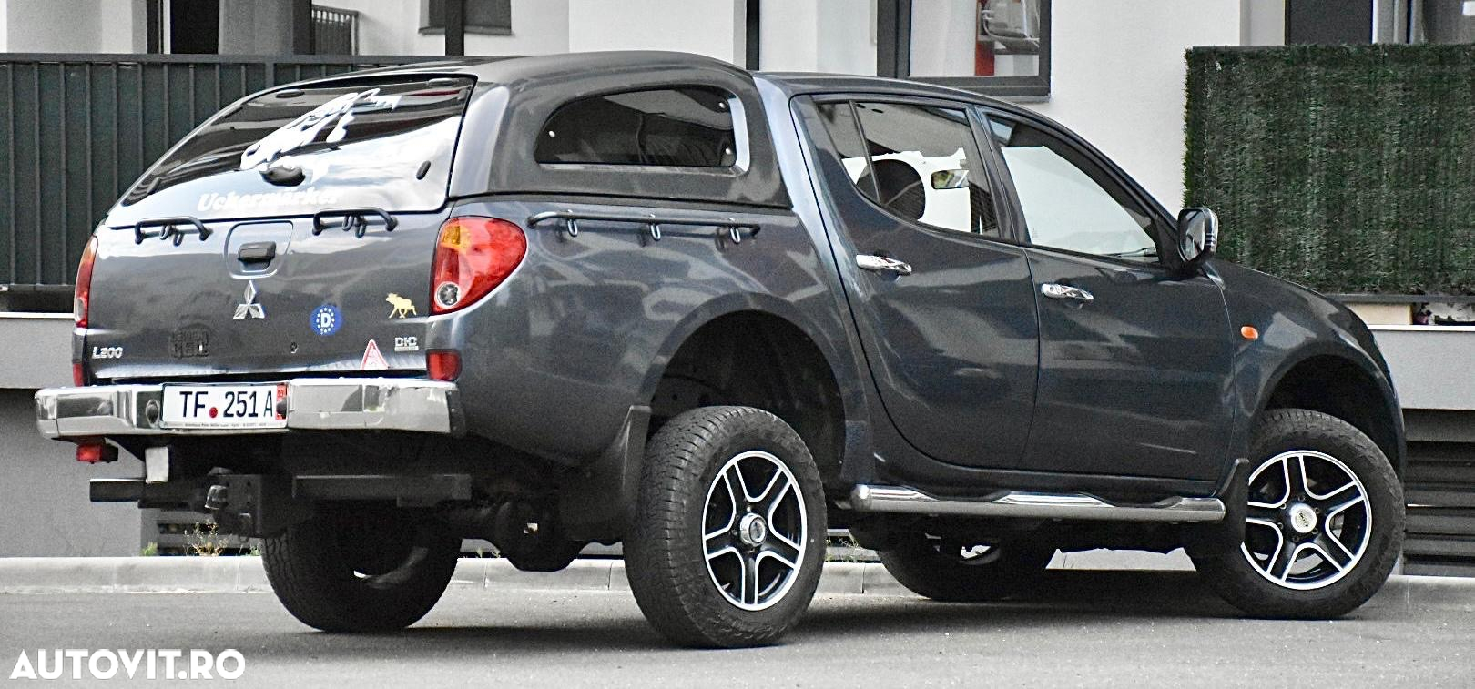Mitsubishi L200 Pick Up 4x4 Intense Double Cab - 8