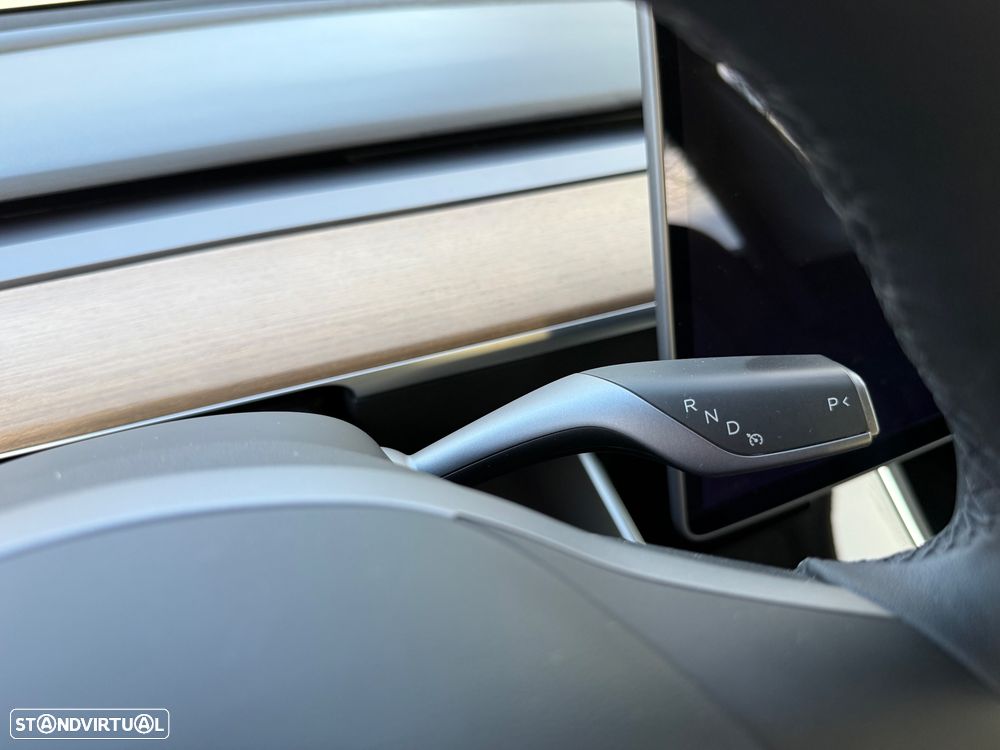 Tesla Model 3 Standard Range Plus RWD - 23