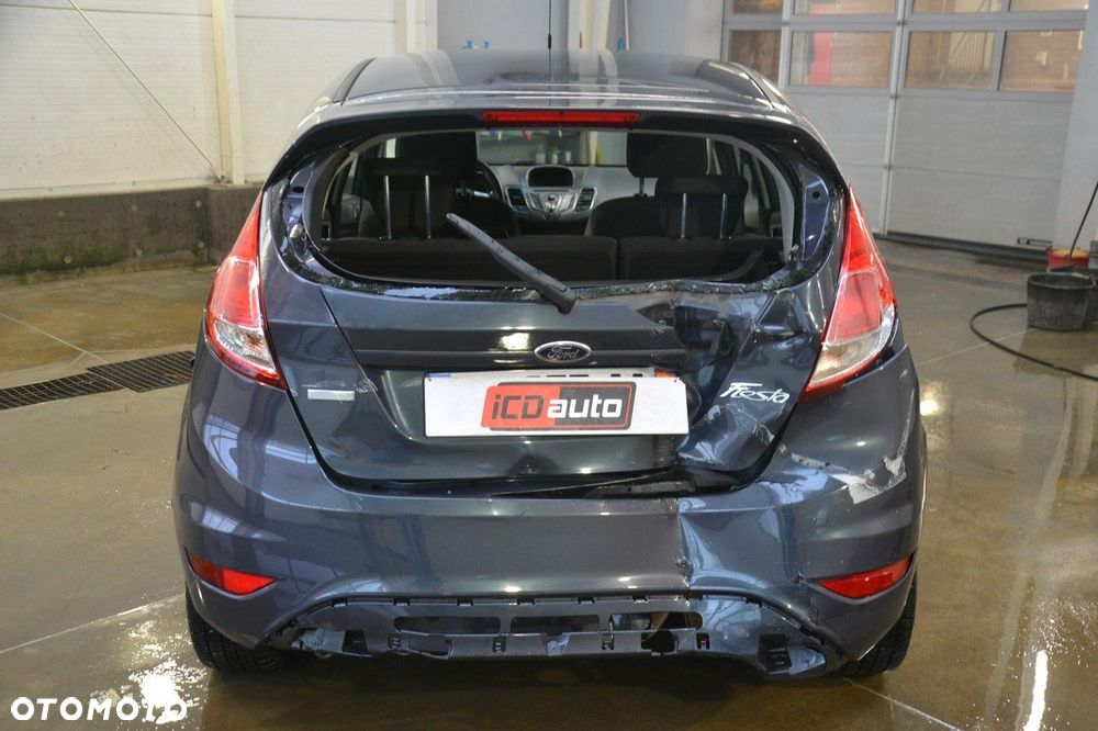 Ford Fiesta - 6