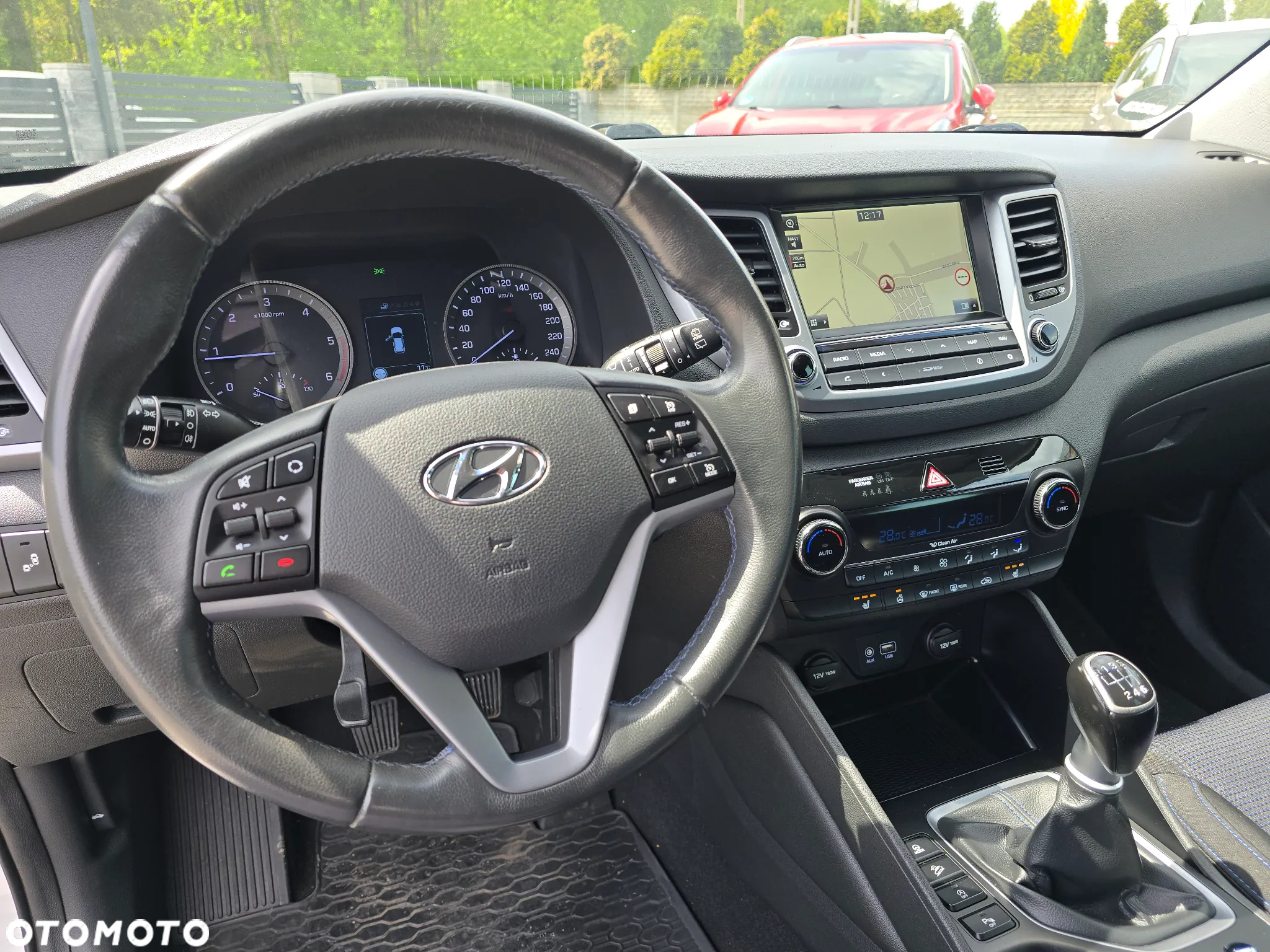Hyundai Tucson 1.7 CRDI BlueDrive Style 2WD - 22