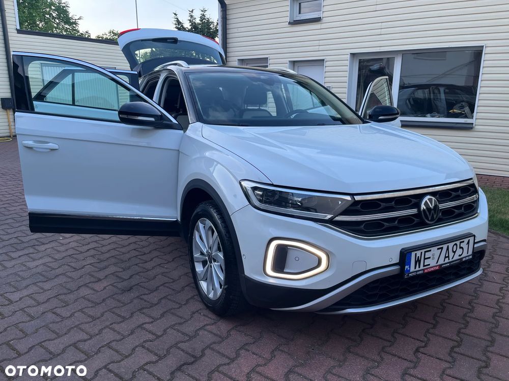 Volkswagen T-Roc 1.5 TSI Style - 24