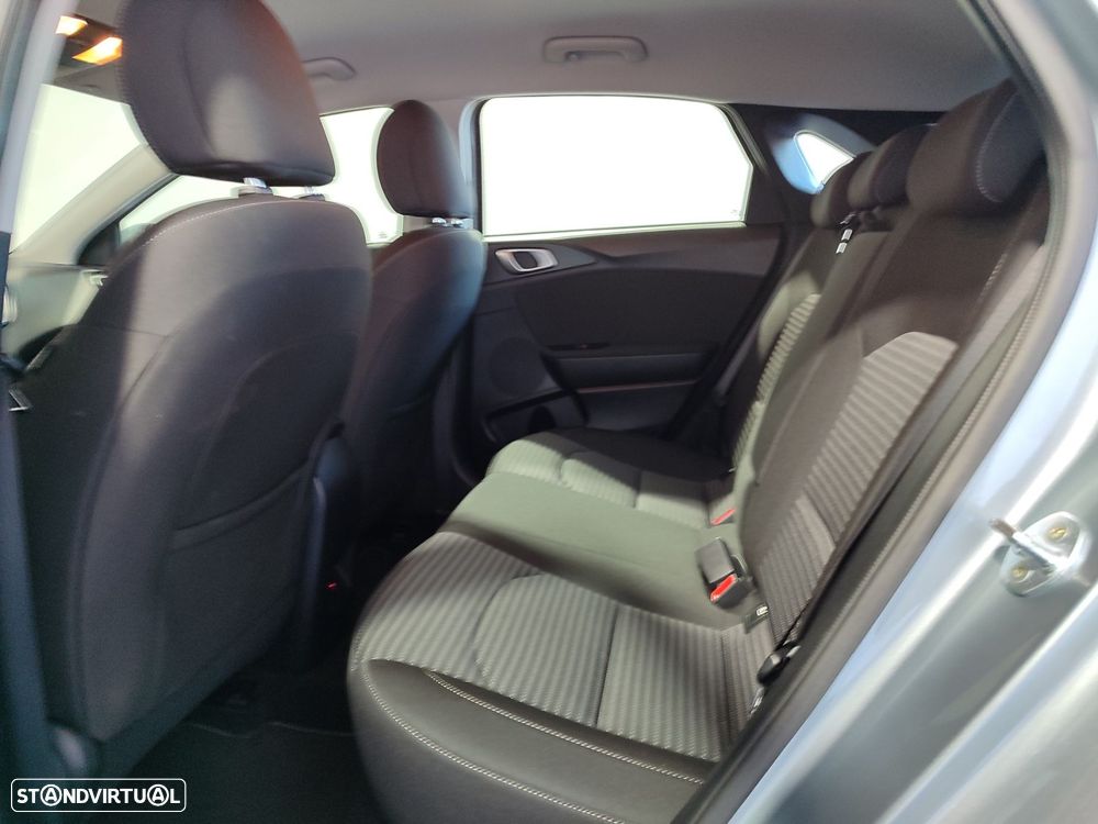 Kia Ceed 1.0 T-GDI Drive - 14