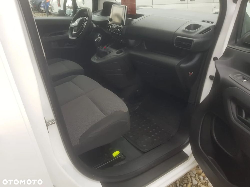 Peugeot Partner - 13