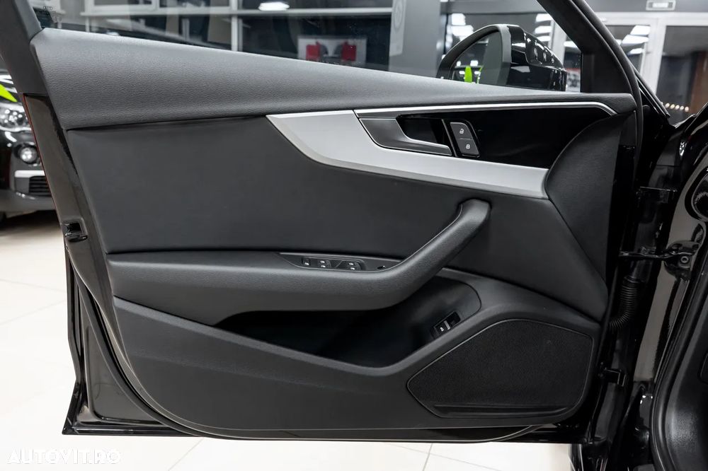 Audi A4 40 TDI S tronic S line - 21