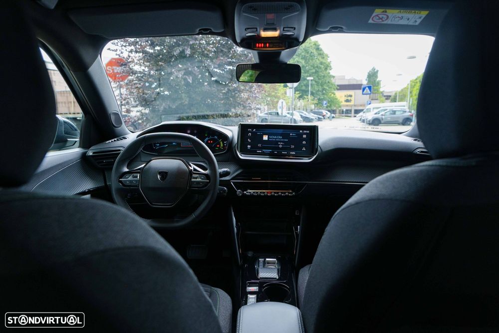 Peugeot e-2008 54 kWh Active - 25