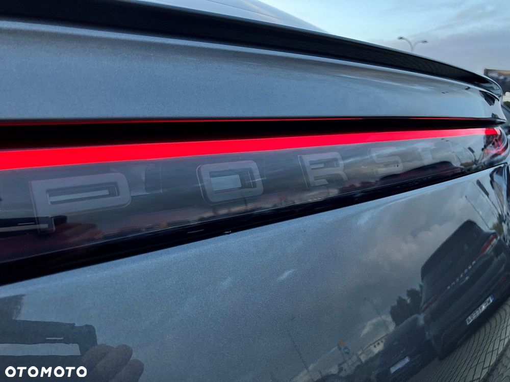 Porsche Cayenne - 38