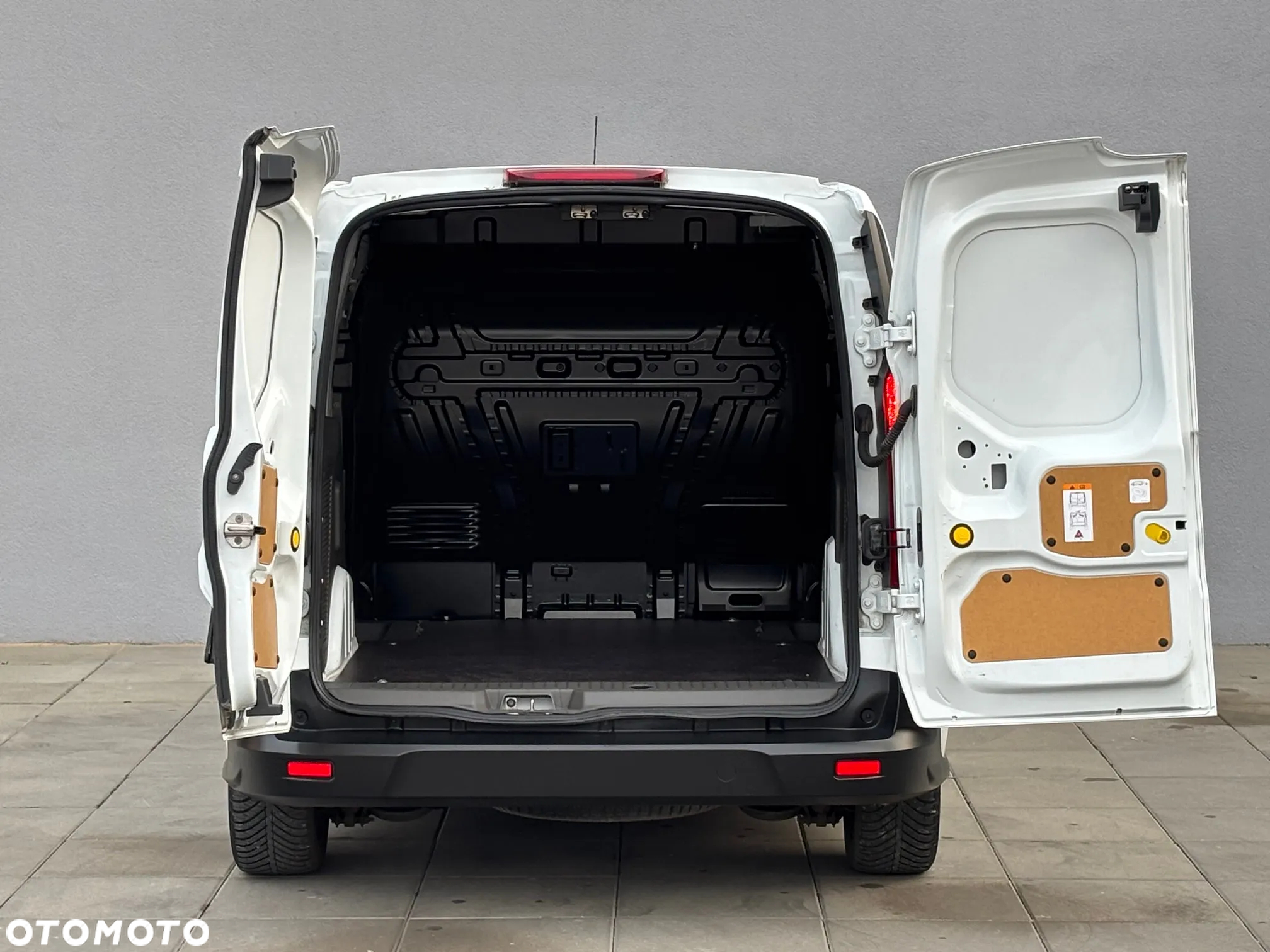Ford Transit Connect - 7
