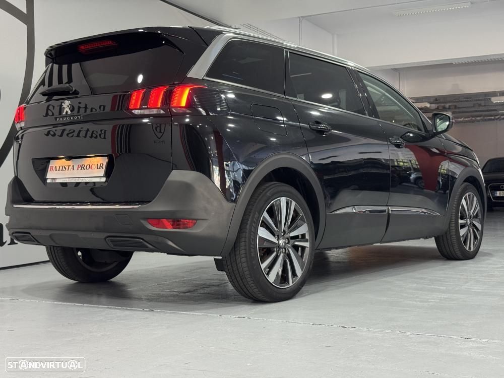 Peugeot 5008 1.6 HDi Allure J18 - 16