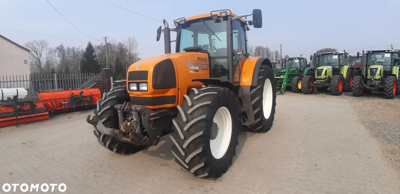 Renault Ares 725 RZ - 10
