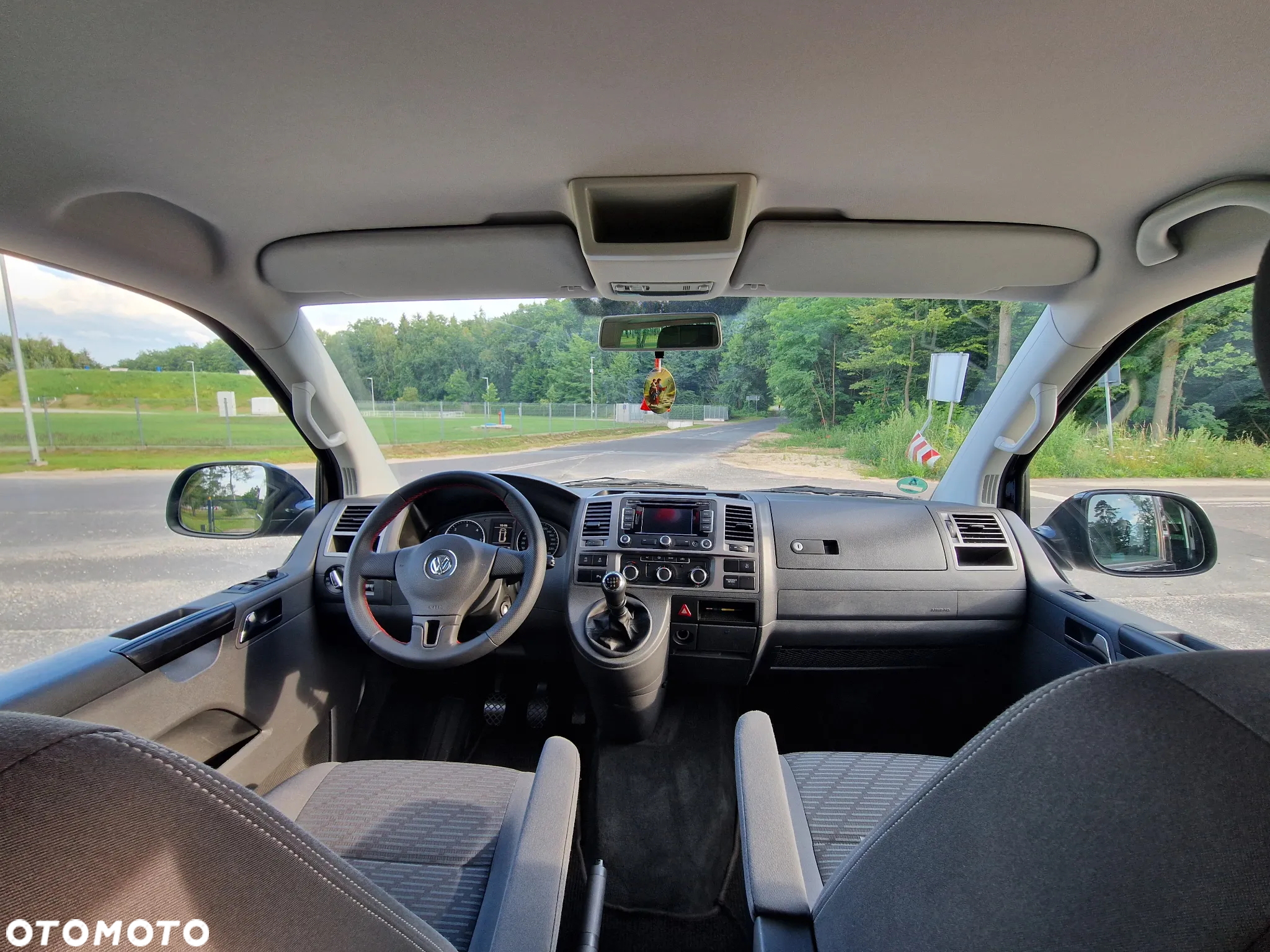 Volkswagen Multivan 2.0 TDI L1 Comfortline - 17