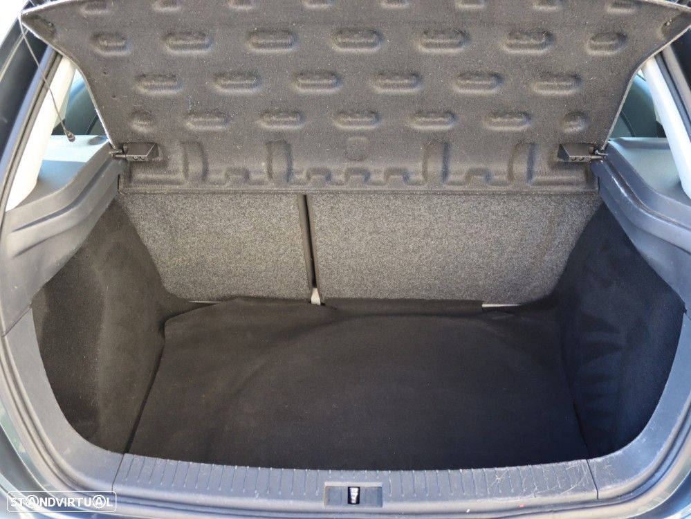 SEAT Ibiza 1.2 12V Reference - 10