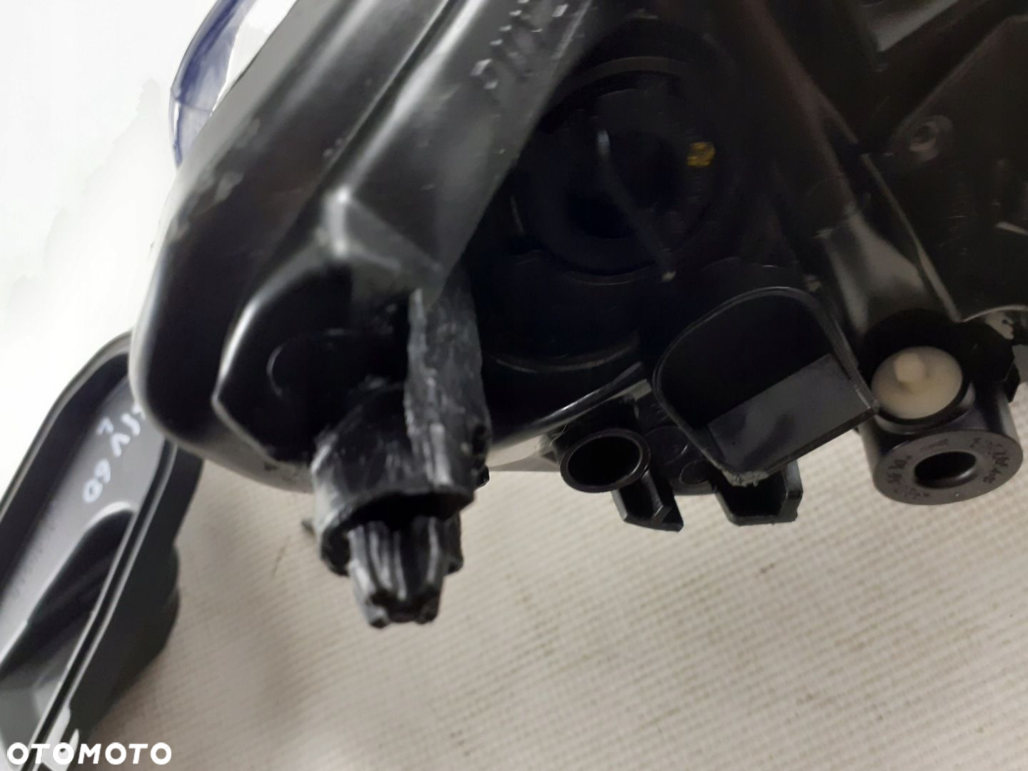 Lampa lewa Volvo S60 V60 bi-xenon skr. 2013-18 r. - 8