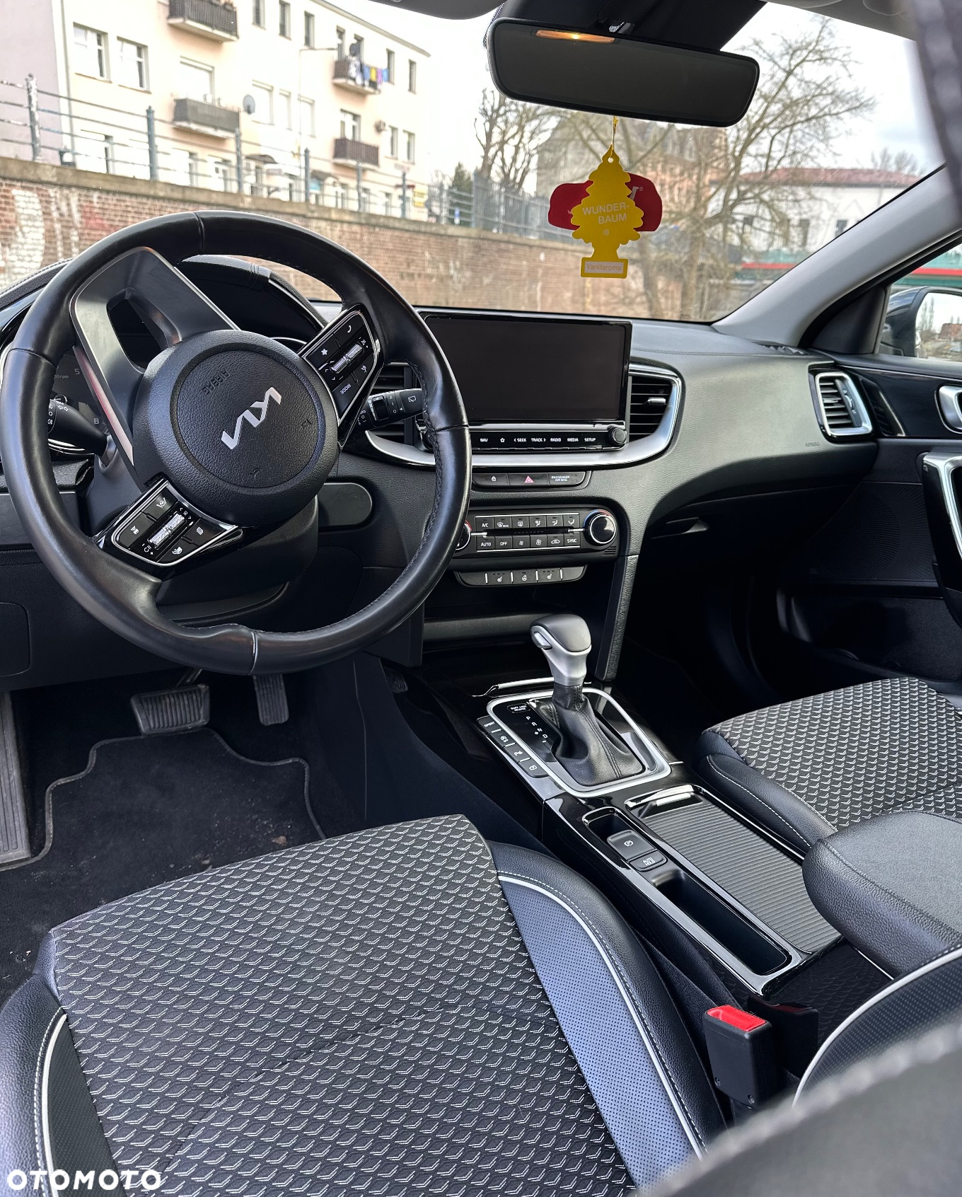 Kia XCeed 1.5 T-GDI L Business Line DCT - 21