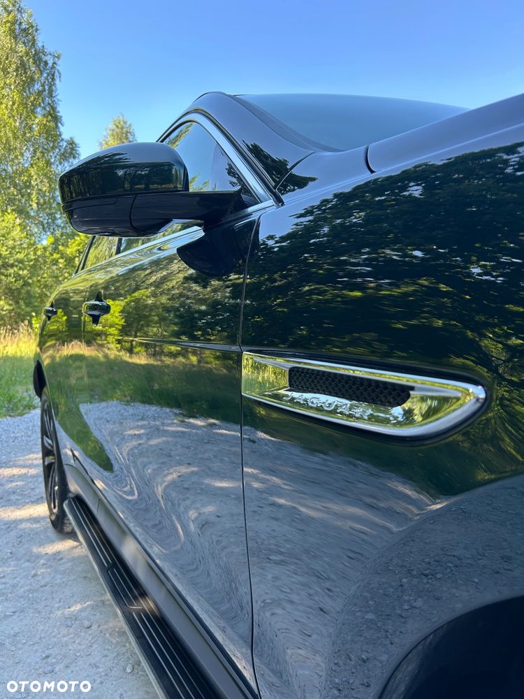 Jaguar F-Pace 25t AWD Prestige - 7