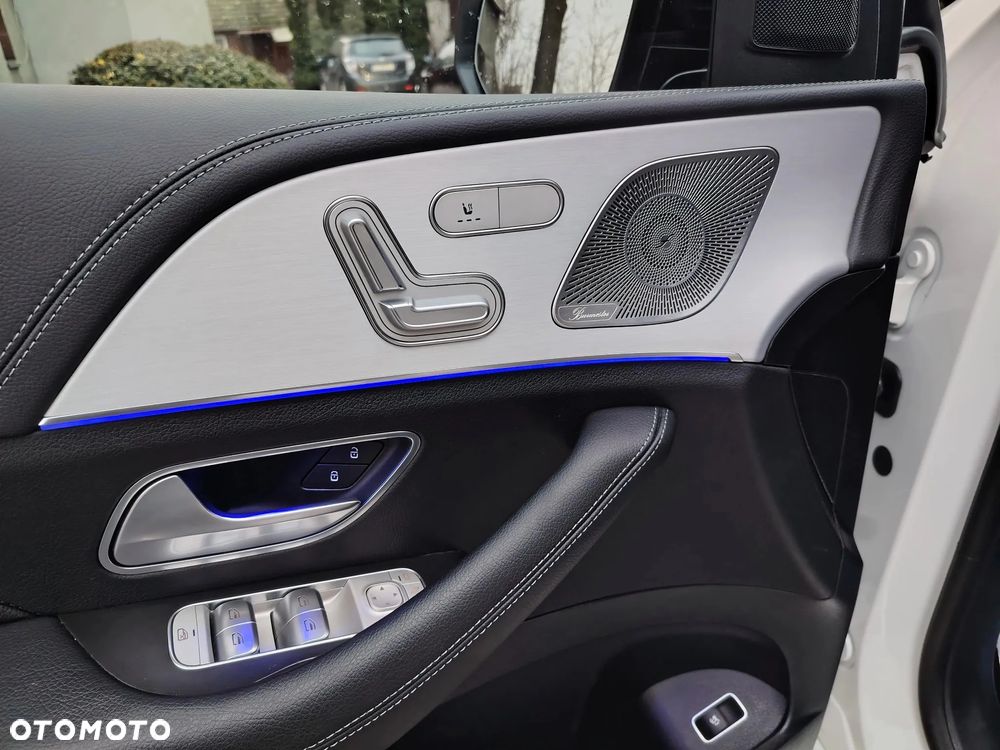 Mercedes-Benz GLE 300 d 4Matic 9G-TRONIC AMG Line - 20