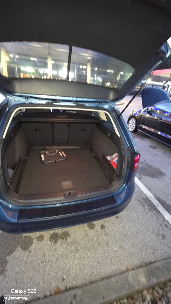 VW Passat Variant 1.6 TDI (BlueMotion ) DSG Comfortline - 11